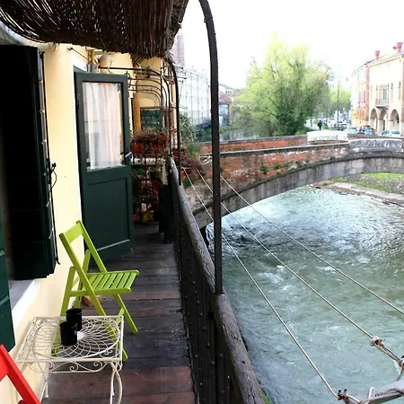La Boheme Apartment *