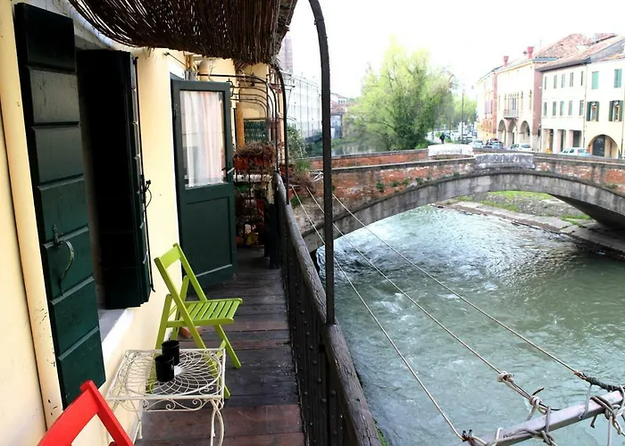 La Boheme Apartment *